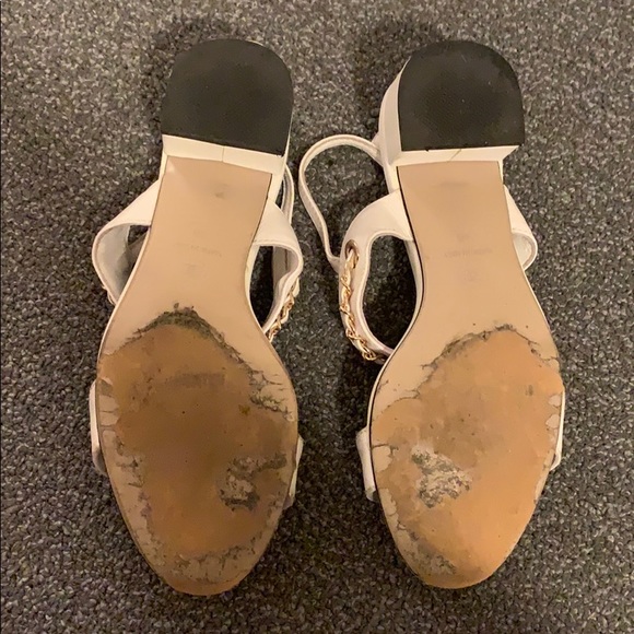 **SOLD** CHANEL White Leather Gold Chain Sandals - Picture 5 of 6
